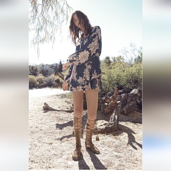 Free People Blue Floral SHAKE IT Flowy Dress Size S With Pockets - Picture 5 of 16